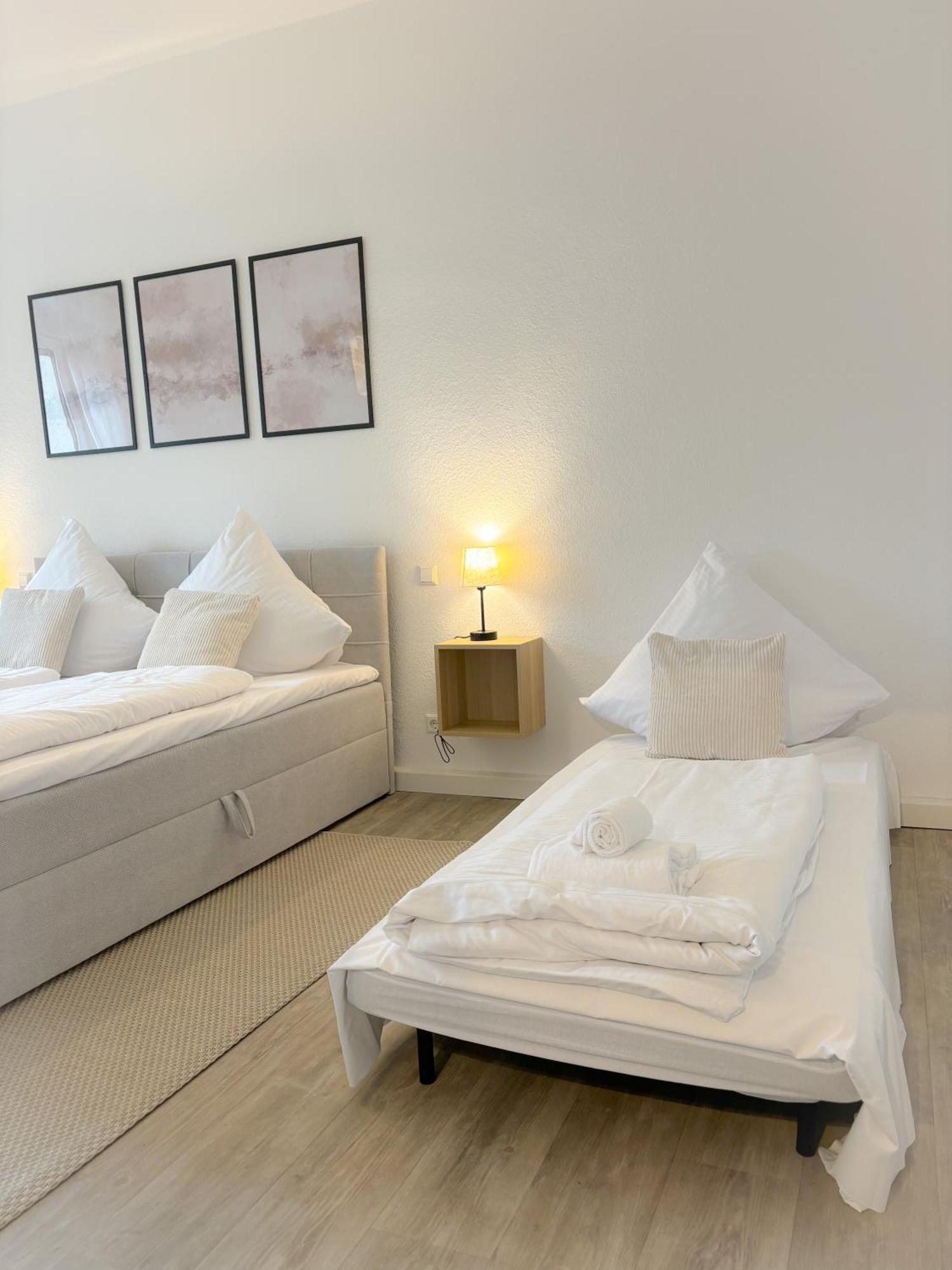 Helles City Apartment Fuer Familien & Gruppen Neu-Ulm Luaran gambar