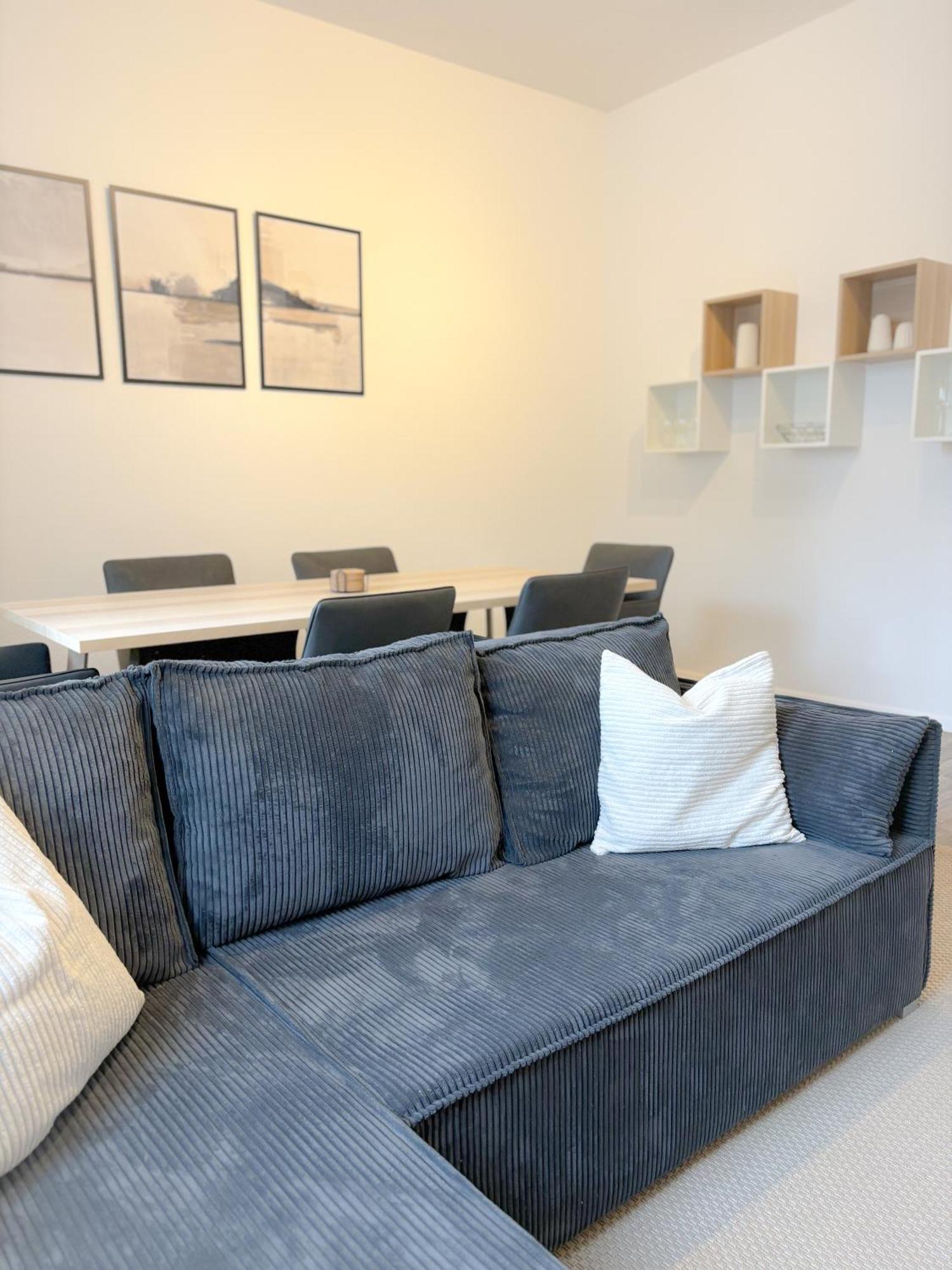 Helles City Apartment Fuer Familien & Gruppen Neu-Ulm Luaran gambar